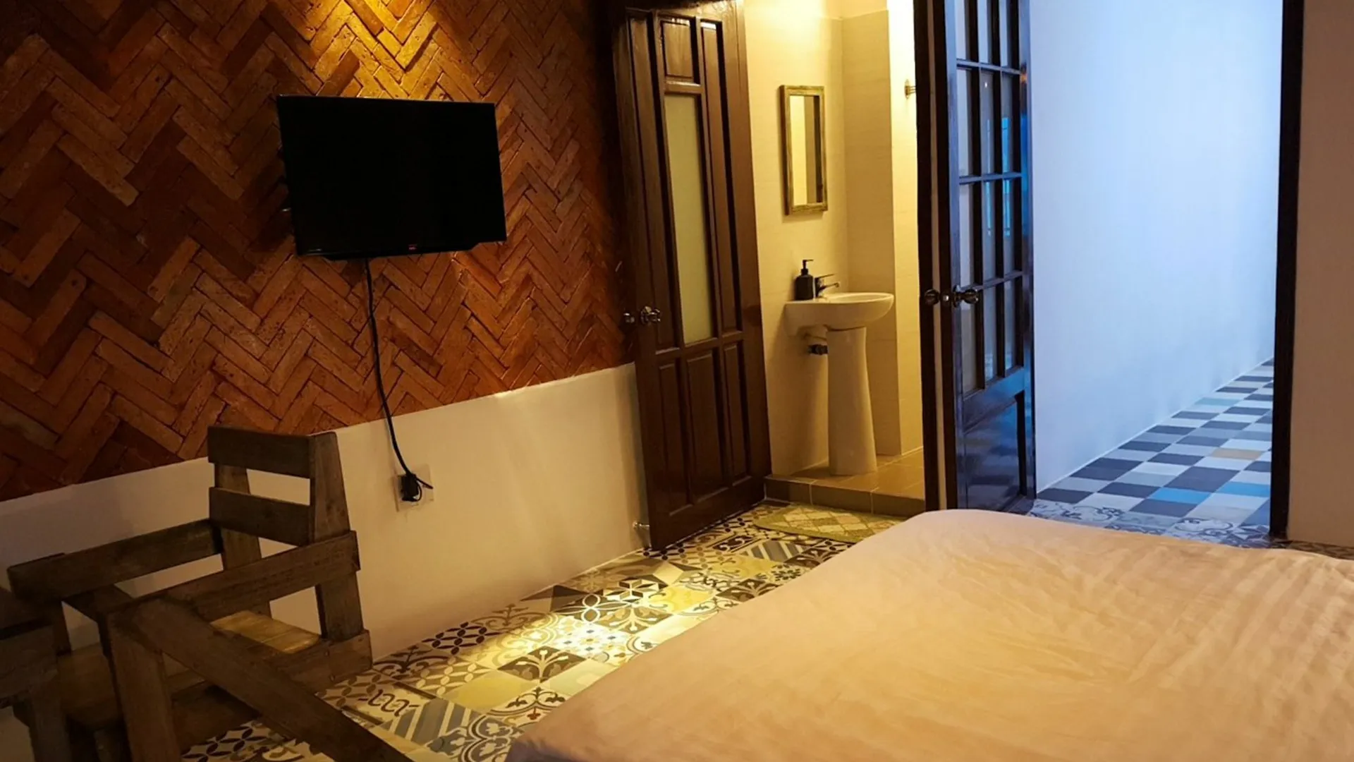 Timemark Travel Homestay & Hostel Ho Chi Minh City